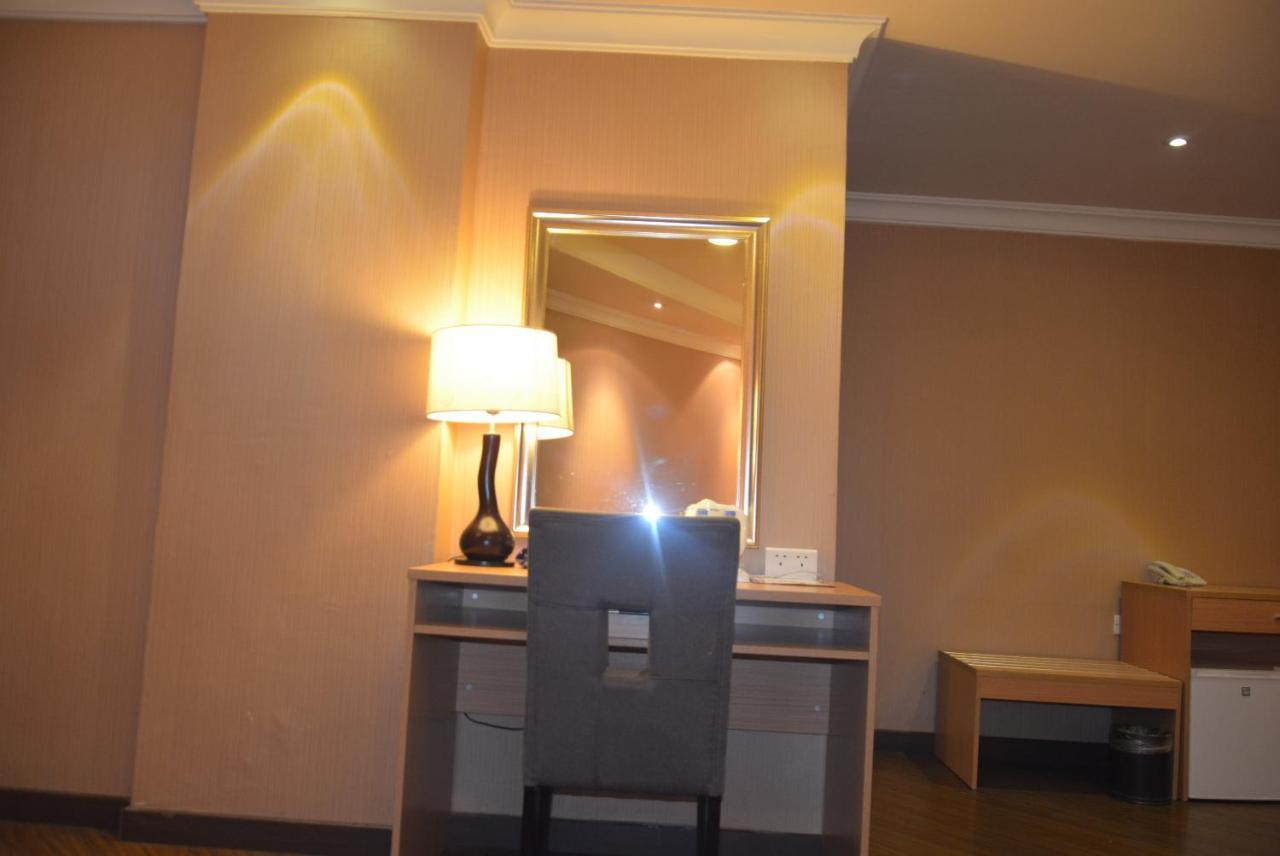 Shomookh Hotel マディーナ エクステリア 写真